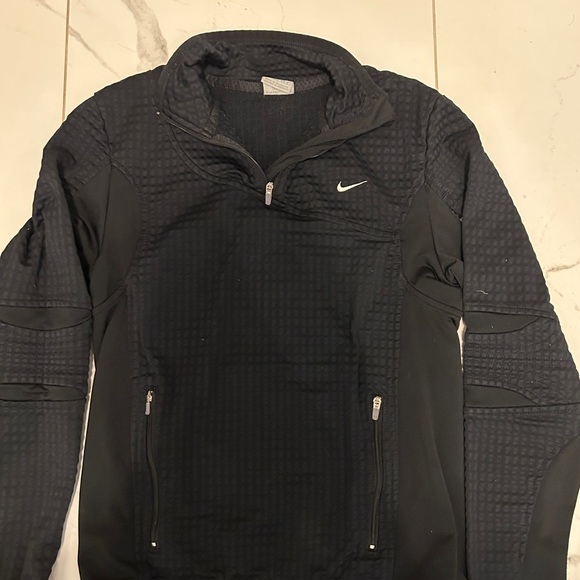 Women’s Nike Sphere Thermal Black Quilted 1/4 Zip Sz XS - Picture 2 of 9